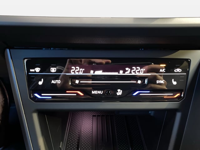 Volkswagen Taigo 1.0 TSI DSG R-Line