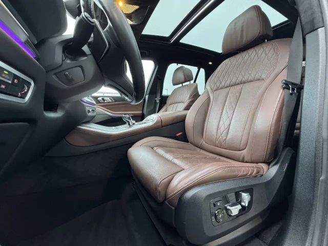 BMW X5 Individual M50i