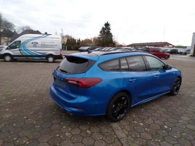 Ford Focus ST Line Wagon