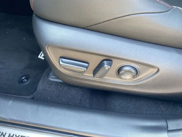 Toyota RAV4 Hybride Plug-in Style