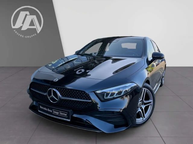 Mercedes-Benz A 200 AMG Line