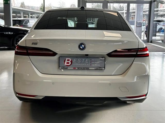 BMW i5 Sedan eDrive40