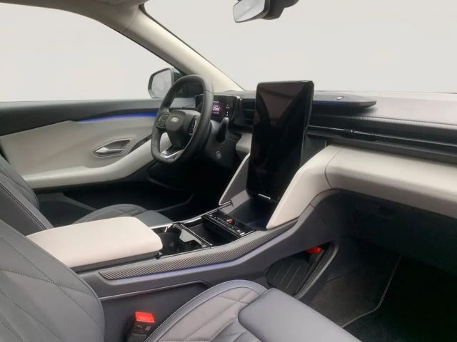 Ford Explorer Extended range RWD