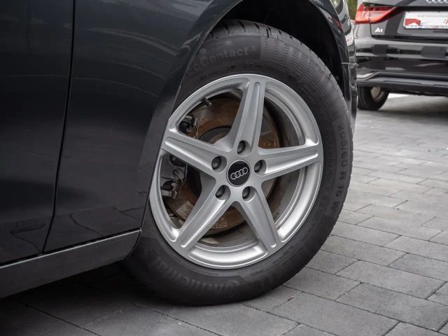 Audi A4 35 TDI Avant S-Tronic