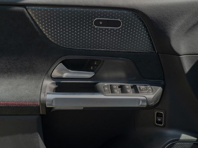 Mercedes-Benz GLB 250 4MATIC