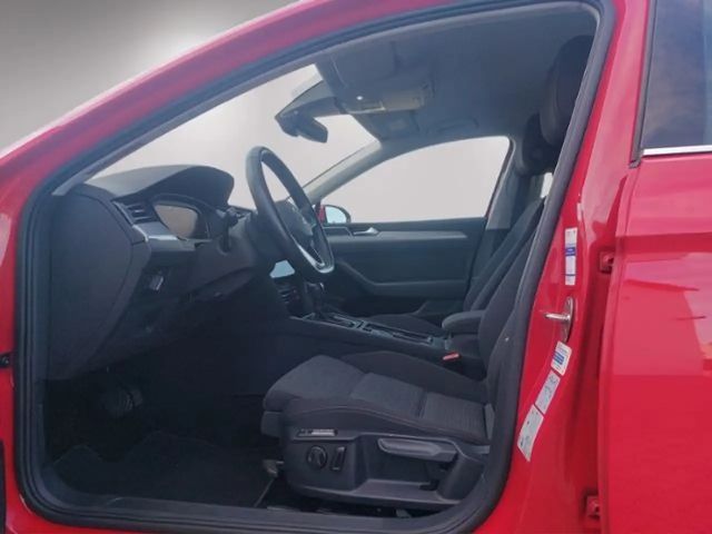 Volkswagen Passat Business Variant