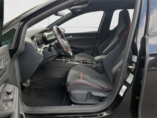 Volkswagen Golf 2.0 TSI Golf VIII