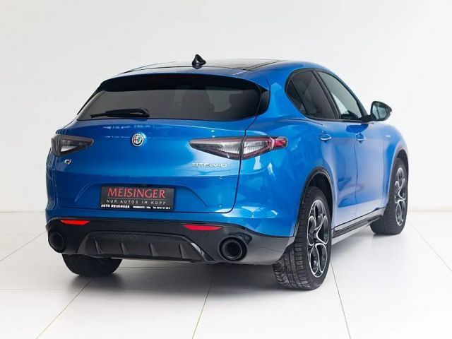 Alfa Romeo Stelvio AT8 Q4