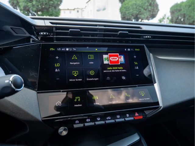 Peugeot 408 GT-Line Hybrid