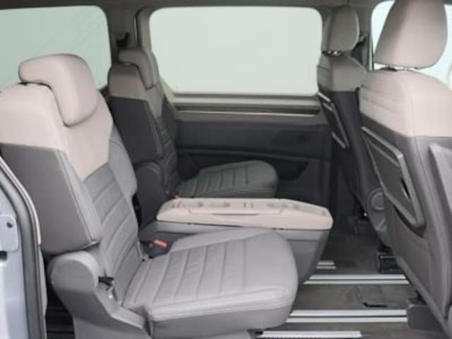 Volkswagen Multivan 2.0 TDI DSG Lang T7