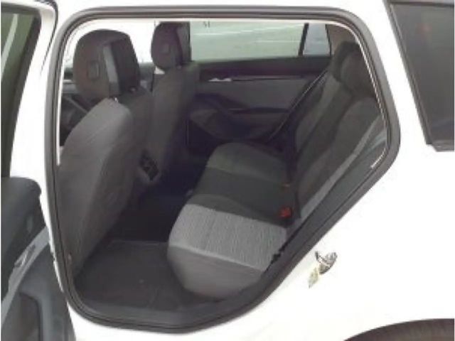 Skoda Superb 2.0 TDI Combi