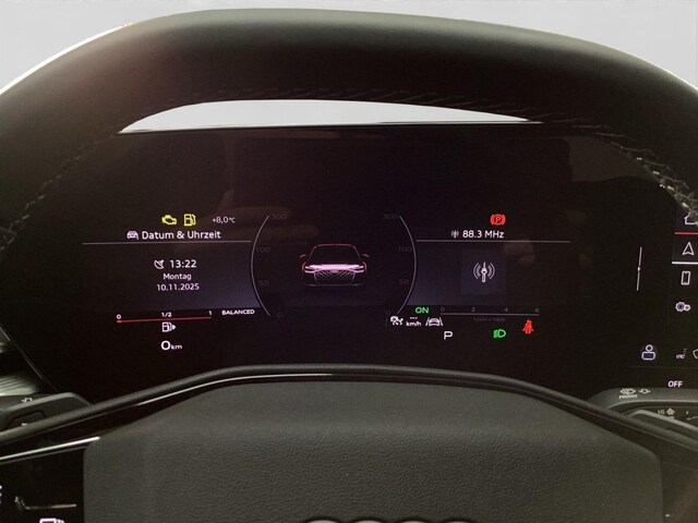 Audi A6 Avant Quattro S-Tronic