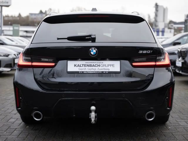 BMW 320 320i M-Sport Touring