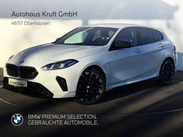 BMW 135 Sedan xDrive