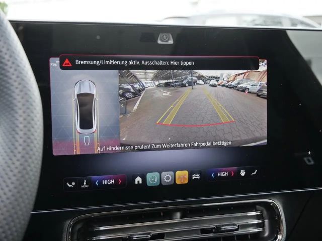 Mercedes-Benz CLA 200 4MATIC AMG Line Coupé