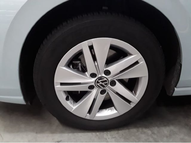 Volkswagen Golf 2.0 TDI DSG Life Variant