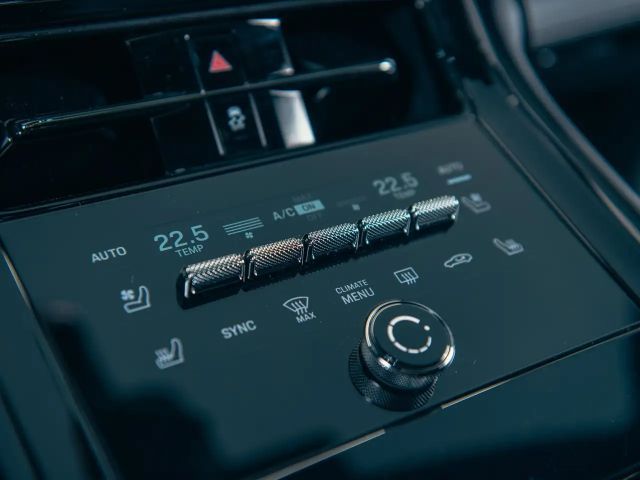 Porsche Panamera 4 E-Hybrid