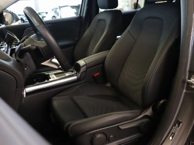 Mercedes-Benz GLA 180 Progressive