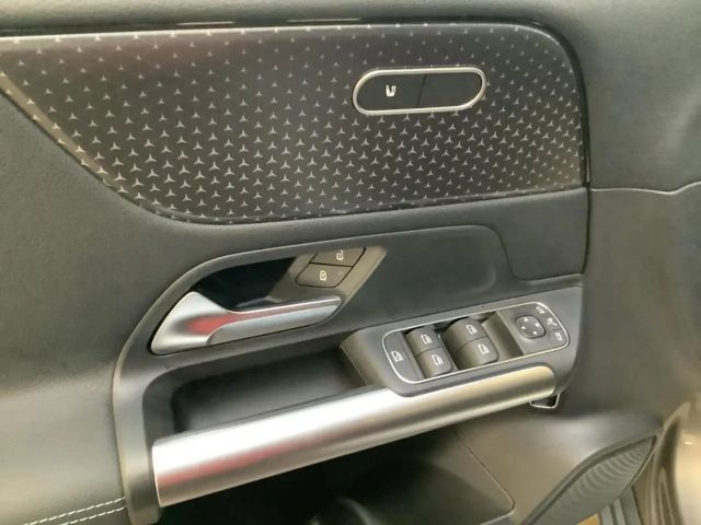 Mercedes-Benz B 220 4MATIC Progressive
