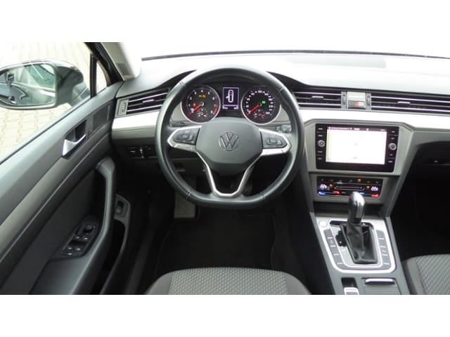 Volkswagen Passat 1.5 TSI DSG Variant