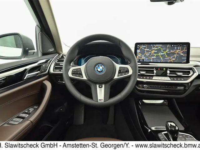 BMW X3 xDrive30e