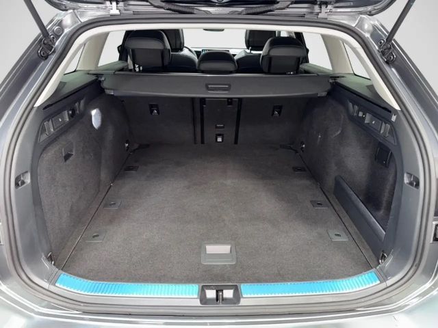 Volkswagen Passat 1.5 eTSI DSG Variant