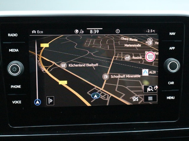 Volkswagen T-Roc 1.5 TSI Plus R-Line