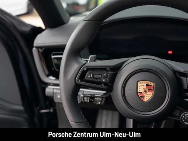 Porsche Panamera 4 E-Hybrid