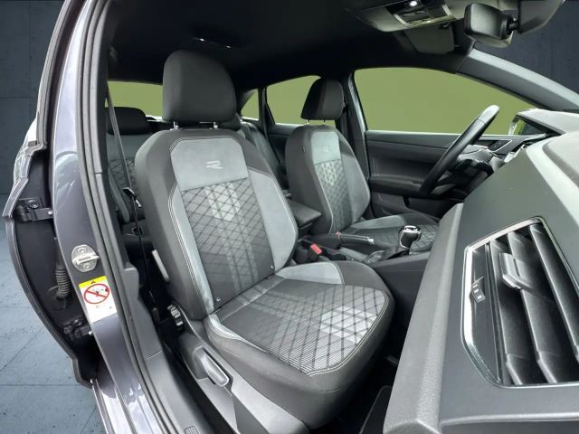 Volkswagen Taigo 1.0 TSI DSG R-Line