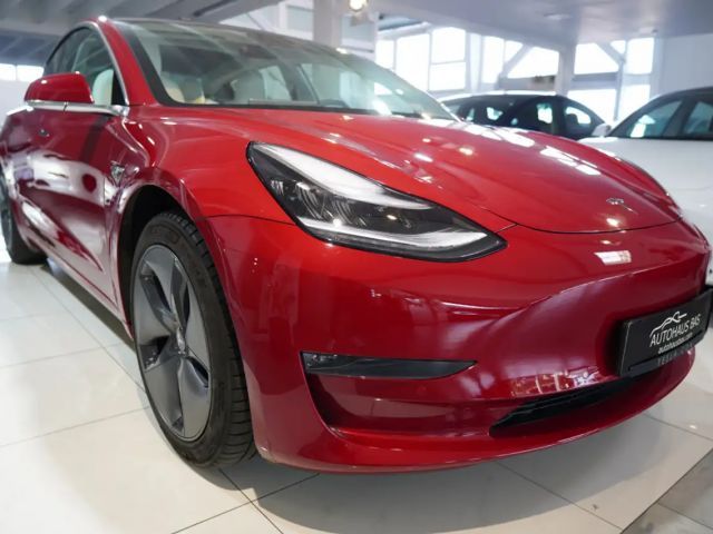 Tesla Model 3 AWD Long Range