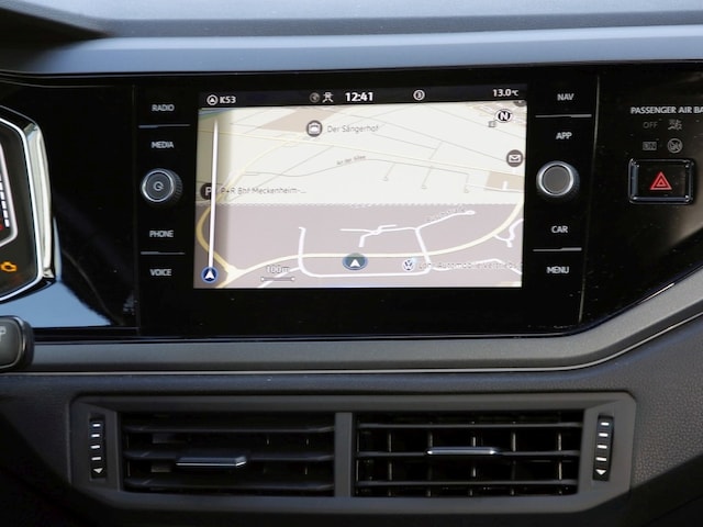 Volkswagen Polo 1.0 TSI DSG R-Line