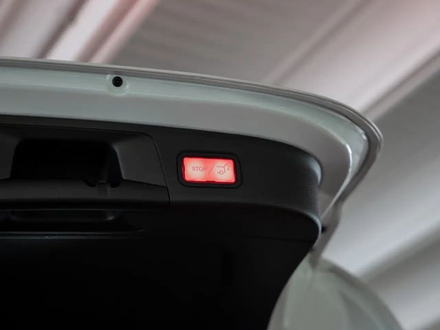 Mercedes-Benz GLA 200 AMG Line