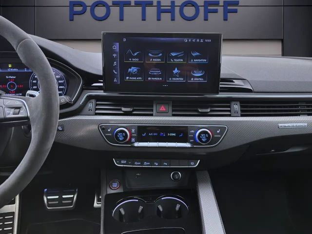 Audi RS4 Avant Quattro