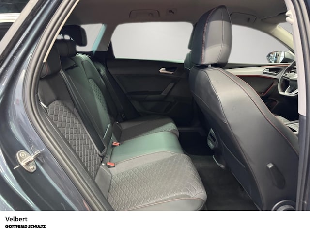 Seat Leon 1.5 eTSI FR-lijn Sportstourer