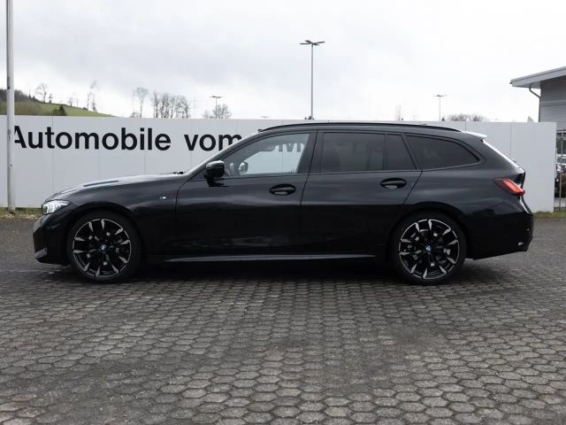 BMW 320 320d M-Sport Touring
