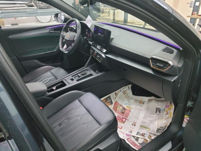 Cupra Leon 2.0 TSI 4Drive DSG Sportstourer VZ