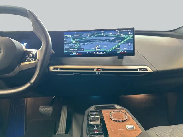 BMW iX xDrive40