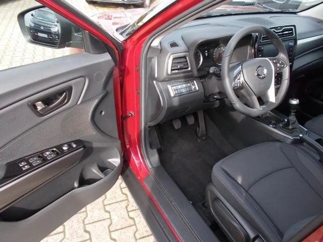 SsangYong Tivoli Grand Quarz1.5T Navi Sitzh. Kamera PDC