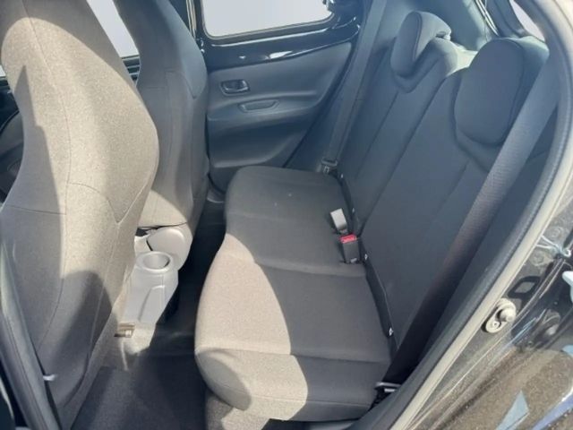 Toyota Aygo X Hatchback Play