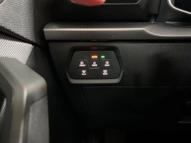 Seat Leon 2.0 TDI Sportstourer Style