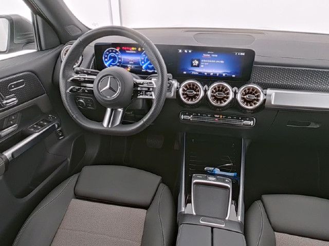 Mercedes-Benz EQB 250