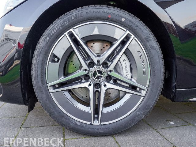 Mercedes-Benz C 200 Sedan