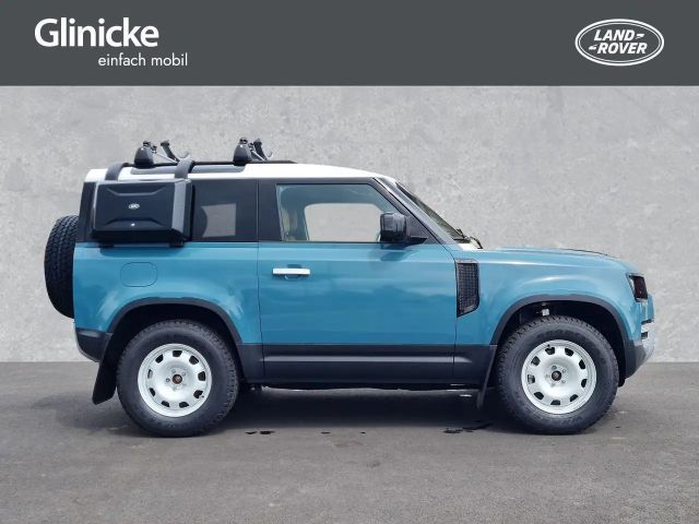Land Rover Defender 90 D250 SE