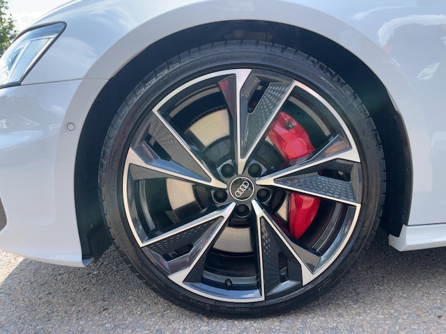 Audi S6 Avant Quattro