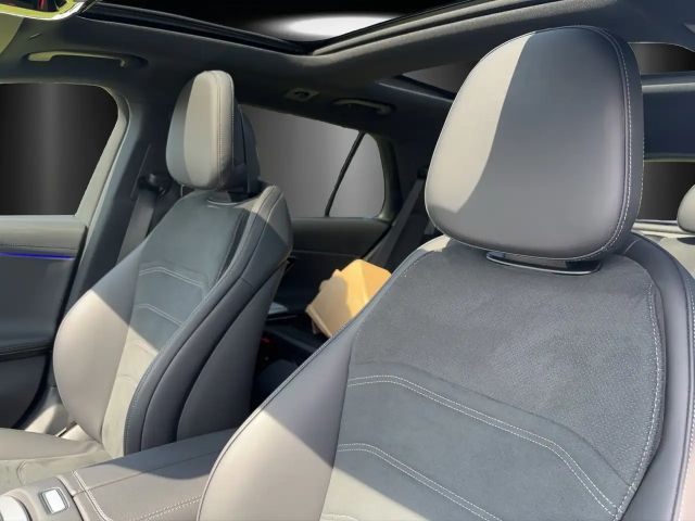 Mercedes-Benz E 300 AMG Line Estate