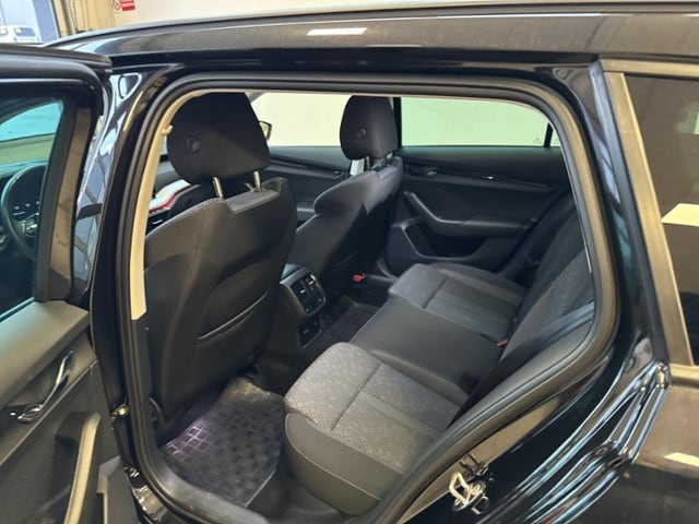 Skoda Octavia 2.0 TDI Clever Combi