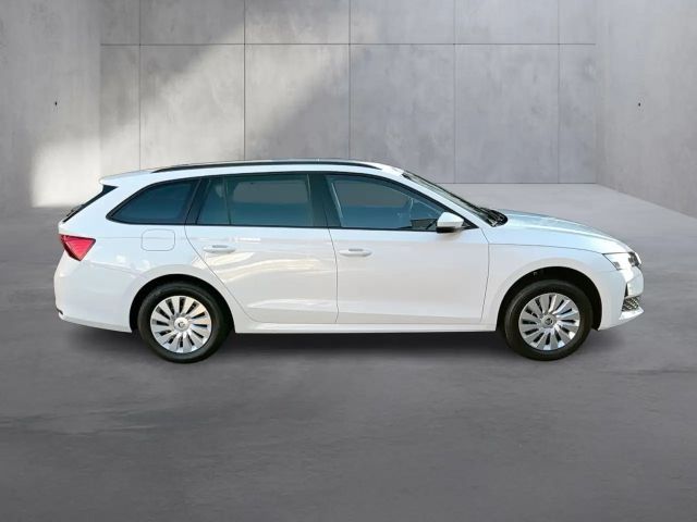 Skoda Octavia Essence TSI