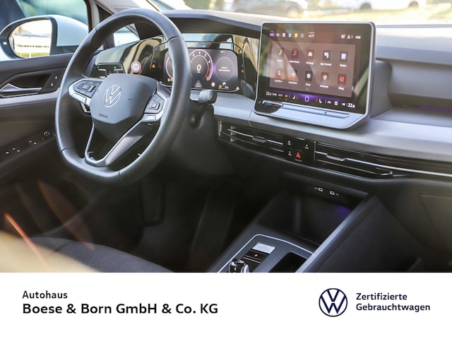 Volkswagen Golf 1.5 eTSI DSG