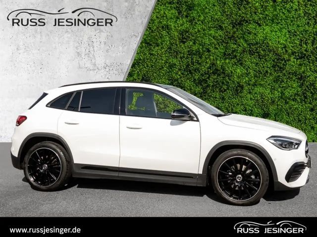 Mercedes-Benz GLA 200 4MATIC AMG Line