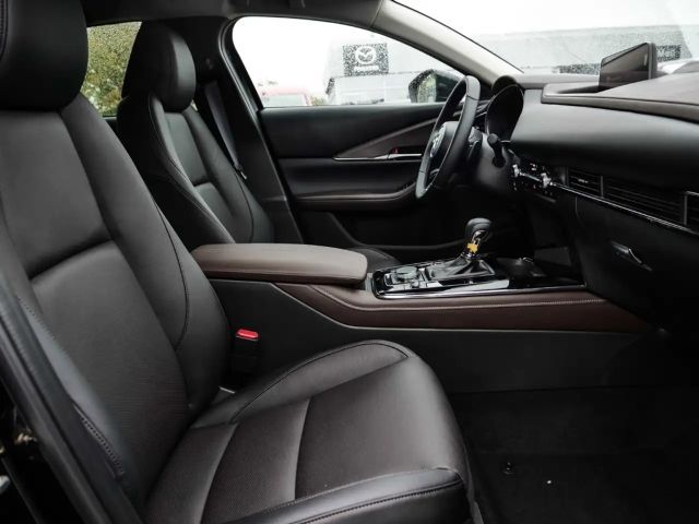 Mazda CX-30 2.5L SkyActiv Takumi e-Skyactiv